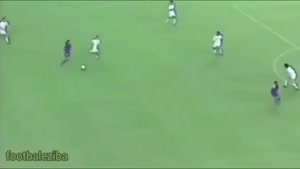 گل فوق العاده زیبای رونالدینیو در اولین بازیش در بارسلونا