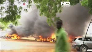مقر حزب حاکم نیجر توسط حامیان کودتاچیان به آتش کشیده شد