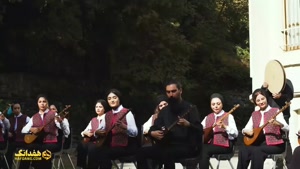 اجرای گروهی آهنگ قصه گیسو به مناسبت آیین شب یلدای ایران