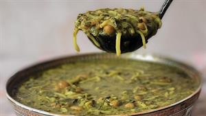 طرز تهیه آش رشته ات  لعاب دار