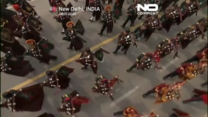 جشن و رقص و رژه رنگارنگ نظامیان هند در «روز ملی»