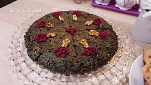 طرز تهیه کوکو سبزی با سبزی خشک