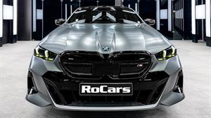 بررسی مشخصات BMW سری 5 M60 2024 