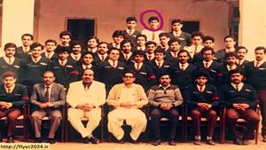 عکس طنز . جاموقا خان سر دار مغل در مدرسه .