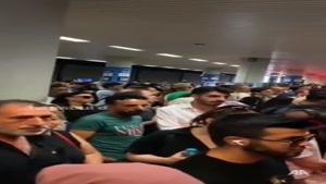رفتار عجیب و خطرناک مسافران در متروی ترکیه