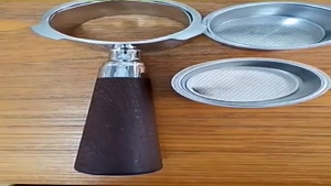 خرید عمده بسکت قهوه موونا