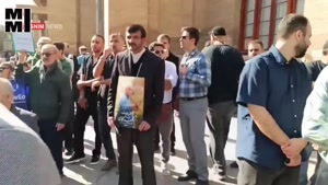 تصاویر مراسم خاکسپاری محمد کاسبی با حضور هنرمندان