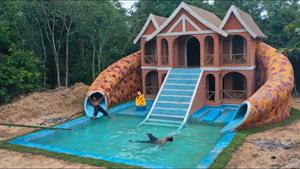 ساخت خانه دو طبقه زیرزمینی با سرسره آبی به استخر در ۱۰۰ روز