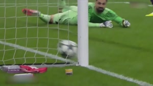 خلاصه بازی آینتراخت 1 - لیورپول 5