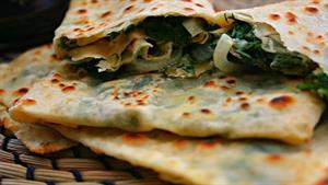 زندگی روستایی / طرز تهیه نان کلانه کردی