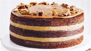 زندگی روستایی / طرز تهیه کیک گردویی