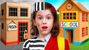 ماجراهای ایوا - فرار ایوا و بچه‌ها از مدرسه مقوایی