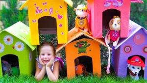 ناستیا و استیسی / ناستیا و پدرش خانه‌های بازی را رنگ می‌کنند