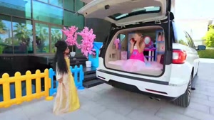 دیانا و روما ماجراجویی سرگرم‌کننده‌ی الیور با ماشین