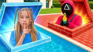 برنامه کودک ساشا _ ساختن اتاق‌ های مخفی در چالش تک رنگ