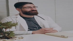 کلیپ ساسان و فاطی / دکتر خودش بی اعصاب تر از مریضشه