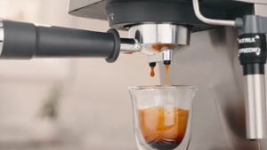 اسپرسو‌ساز دلونگی em450