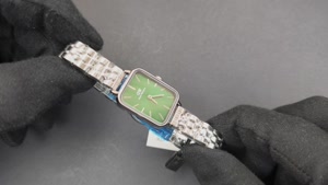 ساعت زنانه دنیل ولینگتون لوکس آویز DW