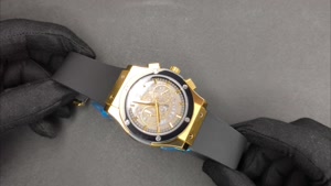 ساعت مردانه هابلوت کرنو لوکس آویز