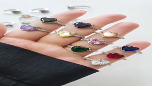 https://www.deluxeglamour.com/