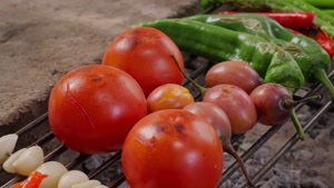 زندگی روستای در یونان - غذاهای کبابی بهاری