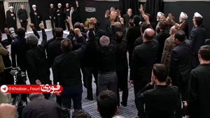  لحظه ورود رهبر انقلاب به حسینیه امام خمینی(ره) در مراسم عزا