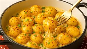 طرز تهیه پنکیک سیب‌زمینی خامه‌ای با سبزیجات