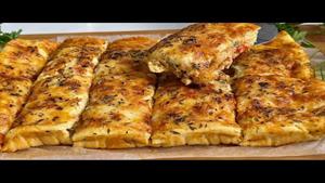 طرز تهیه پیتزا سیب زمینی با فیله مرغ
