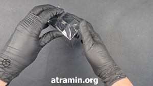 آنباکسینگ عطر دولچه گابانا د وان ادو پرفیوم اینتنس در عطرآمی