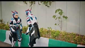 قسمت چهارم سریال فوفو - مسافری از کامادو