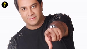 مرگ امید جهان خواننده پاپ هنگام اجرا