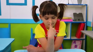 برنامه کودک ایوا _ مدرسه ثروتمندان و مدرسه ورشکستگان