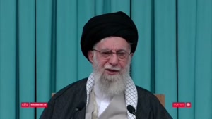 سرجدتان این ۲دقیقه امام‌خامنه‌ای را ببینید