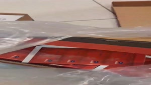 اتیکت آویز لوکس برای پوشاک | چاپ اتیکت تبلیغاتی کفش