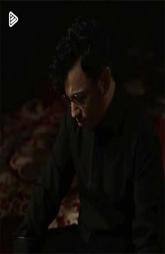 دانلود آهنگ محسن ابراهیم زاده هم خانه هم سقف و ستونم درد میک