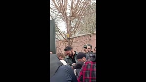مراسم خاکسپاری حمید هیراد خواننده پاپ