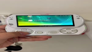 تم نوستالژیک ویندوز ویستا در PSP GO 