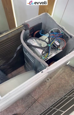 خازن کولر گازی چرا می‌سوزه؟ 💥🔌